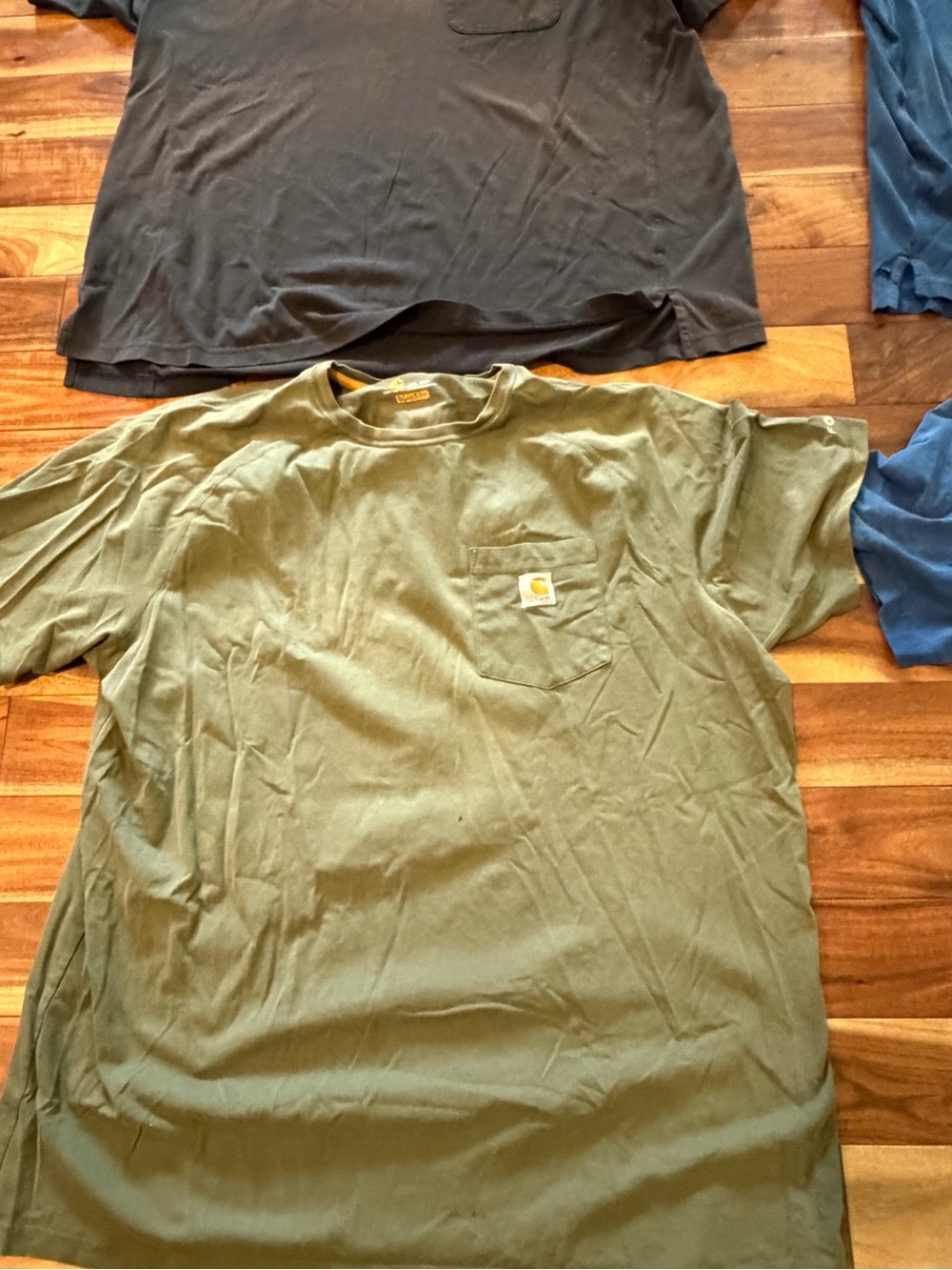 Lot of 4 Duluth Trading work t-shirts 2XL - Picture 3 of 7
